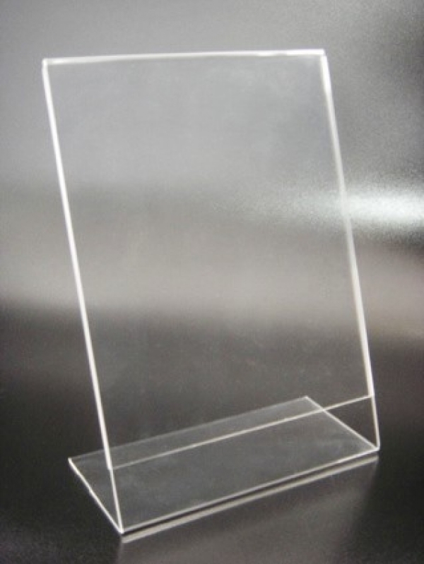 Display A4 em Acrílico Cristal em Guarulhos - Expositor de Acrílico para Calçados Display A4 em Acrílico Cristal em Guarulhos - Expositor de Acrílico para Calçados