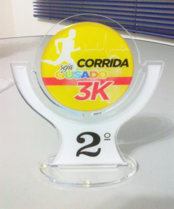 troféu em acrílico cristal